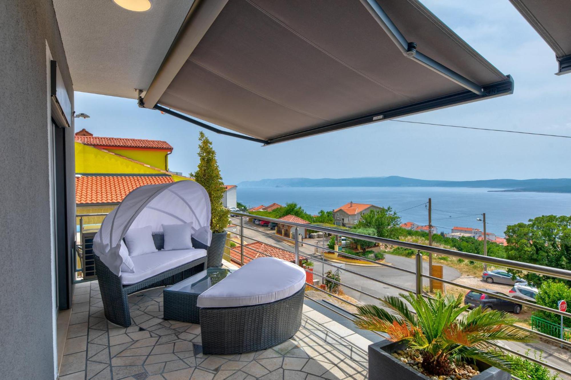 Villa Vivien Crikvenica Buitenkant foto