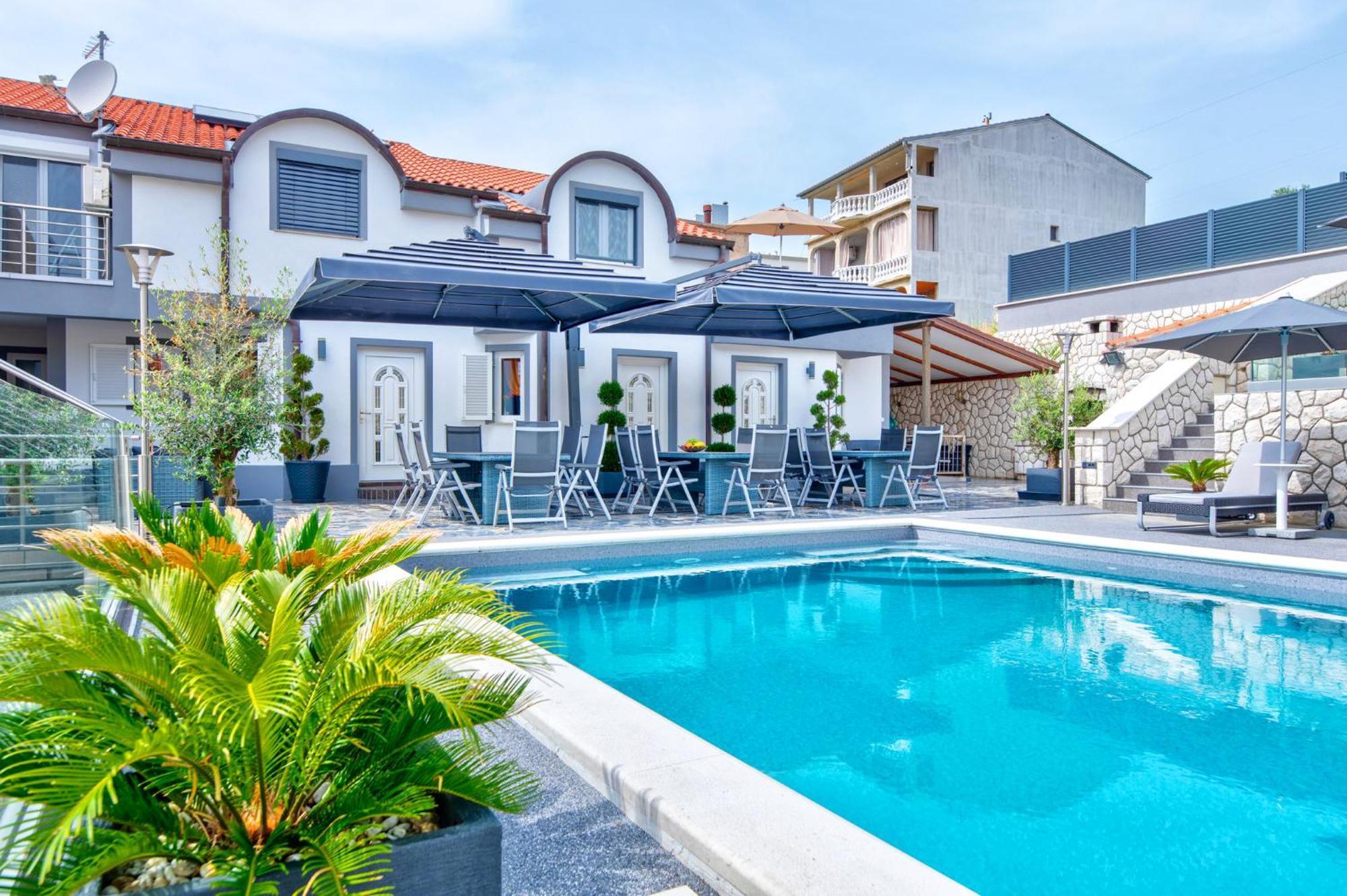 Villa Vivien Crikvenica Buitenkant foto