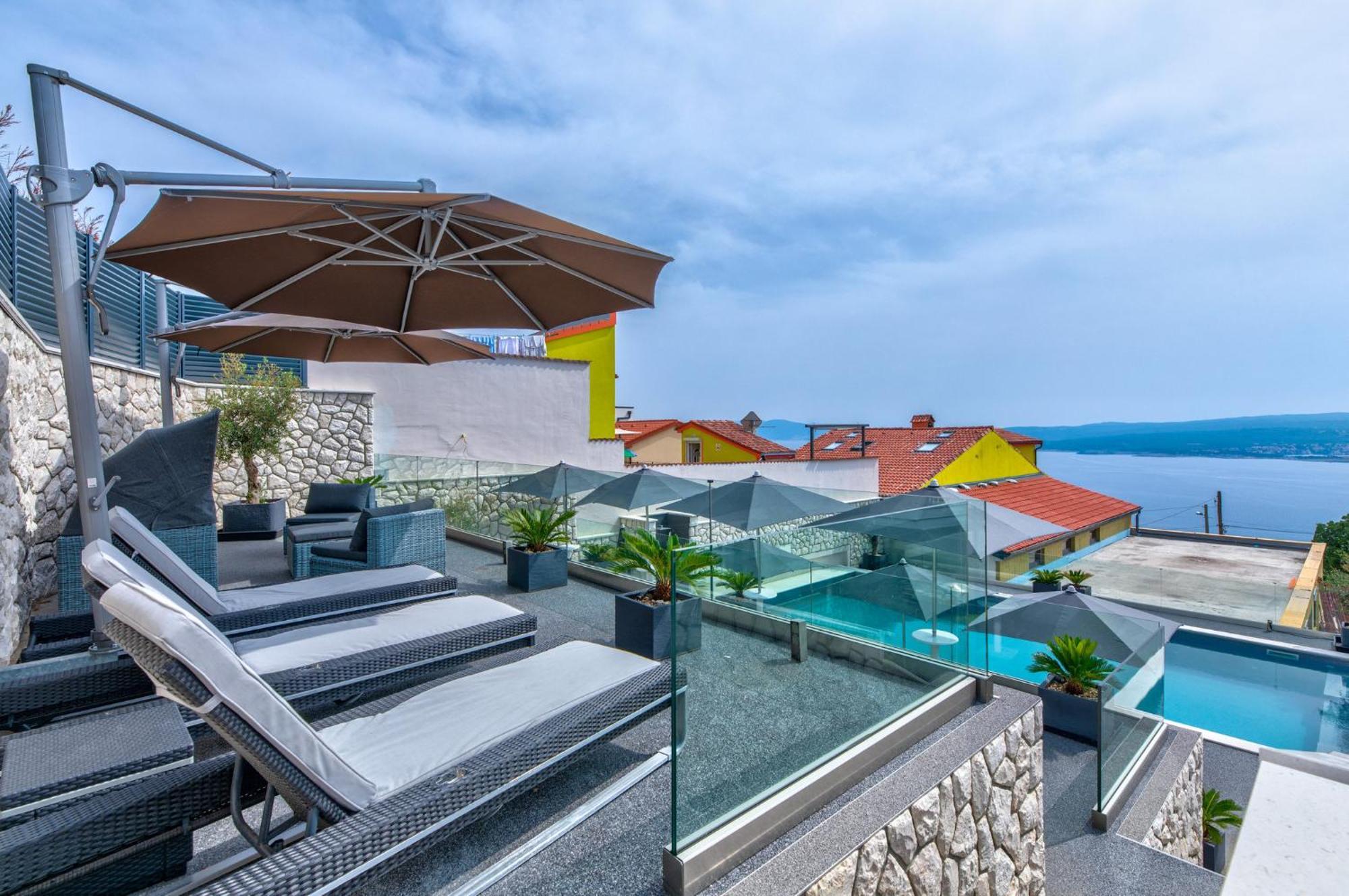 Villa Vivien Crikvenica Buitenkant foto